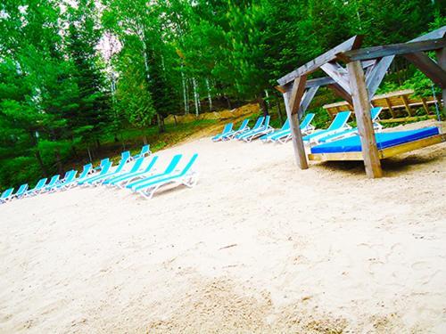 Footprints Resort Bancroft Exterior photo